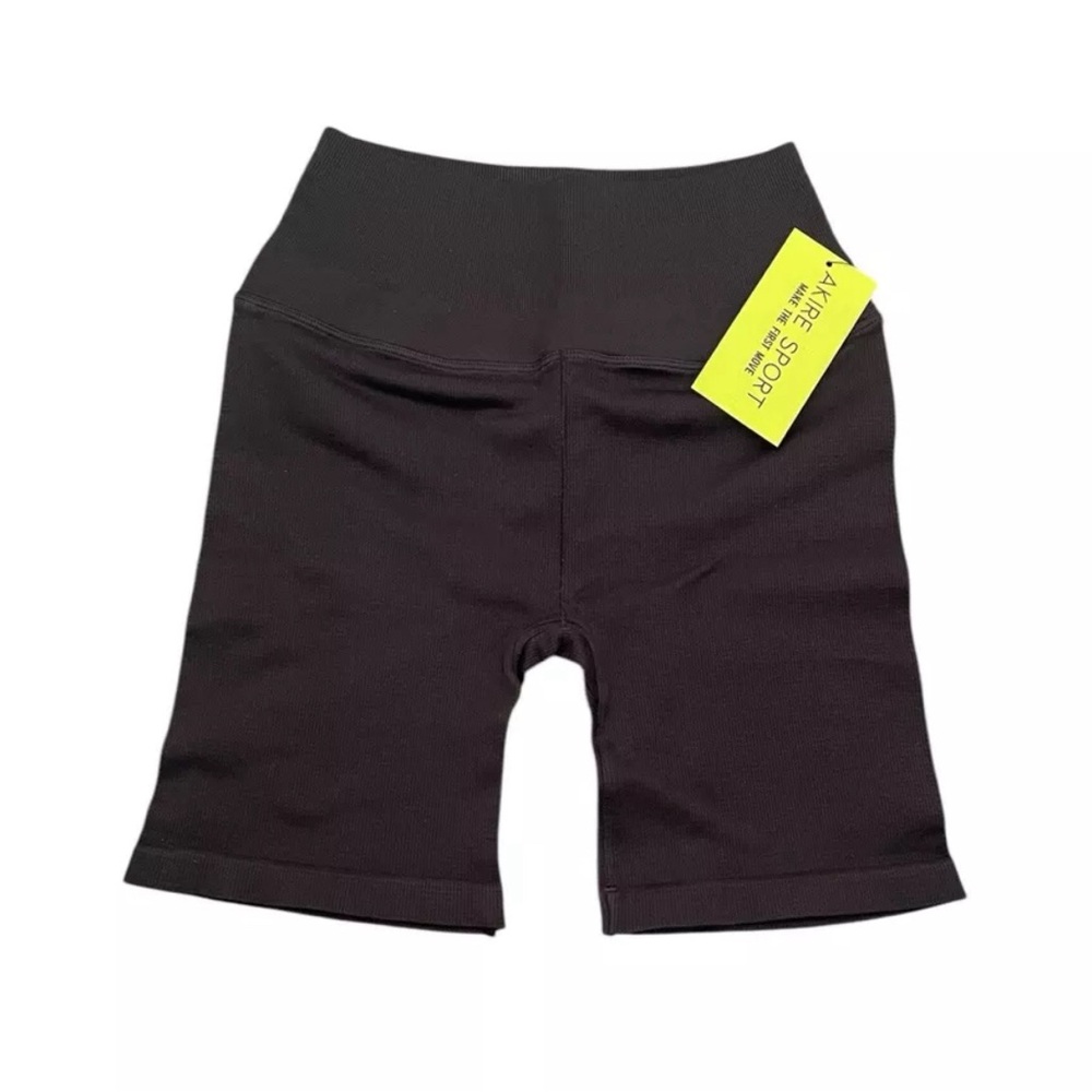 Akire Sport Bike Short Black NWT